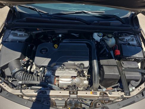 Certified 2024 Chevrolet Malibu LT FWD image 32