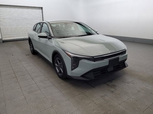 Used 2025 Kia K4 FWD image 13