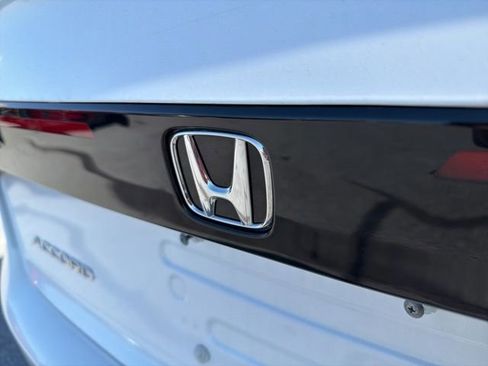 Used 2024 Honda Accord EX image 9