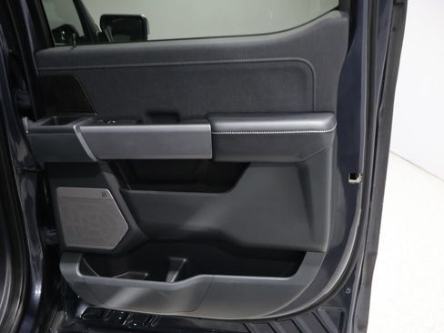 Used 2021 Ford F150 Lariat w/ Equipment Group 502A High image 23