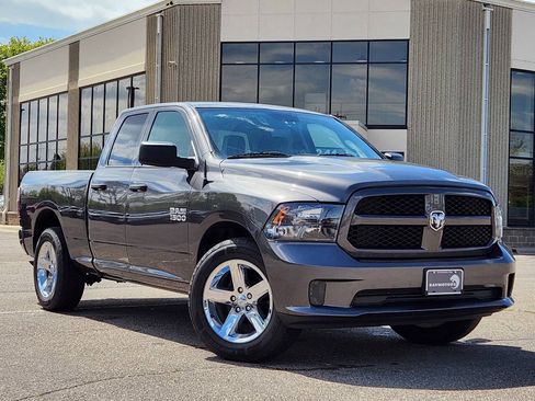 Used 2018 RAM 1500 Express w/ Express Value Package AWD/4WD image 25