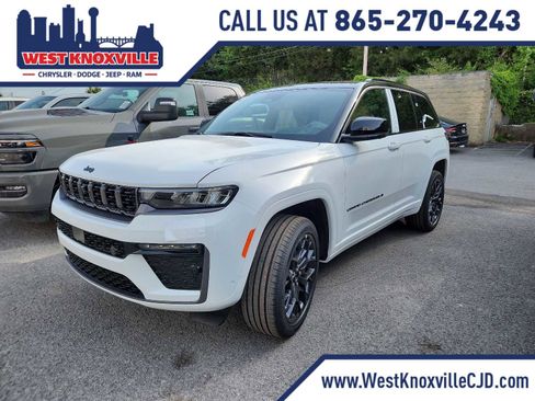 New 2026 Jeep Grand Cherokee Summit w/ Obsidian Package AWD/4WD image 1