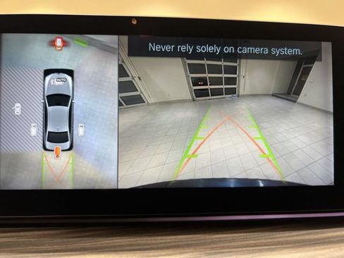 Used 2018 BMW 540i xDrive AWD/4WD image 14