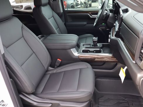 New 2026 GMC Sierra 1500 Elevation w/ Elevation Premium Package image 24