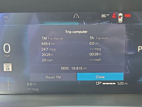 Used 2025 Volvo XC90 B5 Core image 24