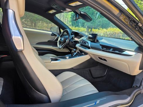 Used 2015 BMW i8 AWD/4WD image 29
