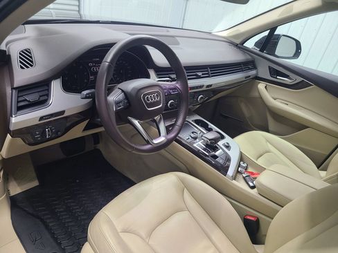 Used 2018 Audi Q7 2.0T Premium Plus AWD/4WD image 24