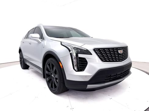 Used 2022 Cadillac XT4 Premium Luxury FWD image 14