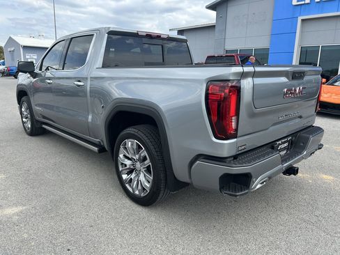 Used 2025 GMC Sierra 1500 Denali image 6