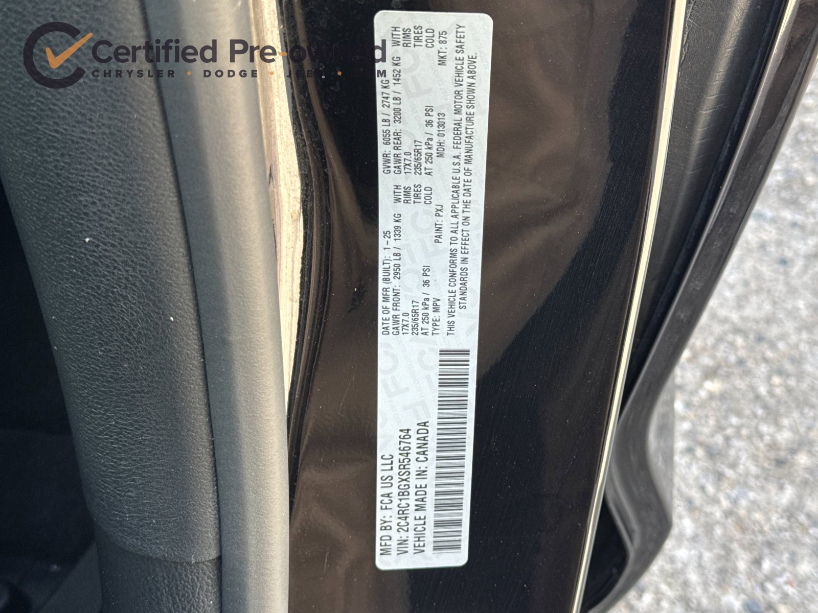 Certified 2025 Chrysler Pacifica Select FWD image 30