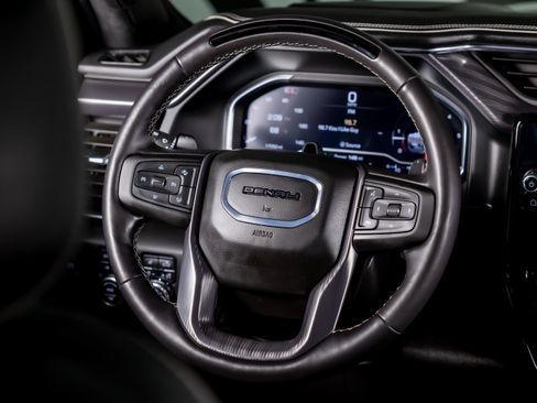 Used 2025 GMC Sierra 1500 Denali Ultimate AWD/4WD image 38