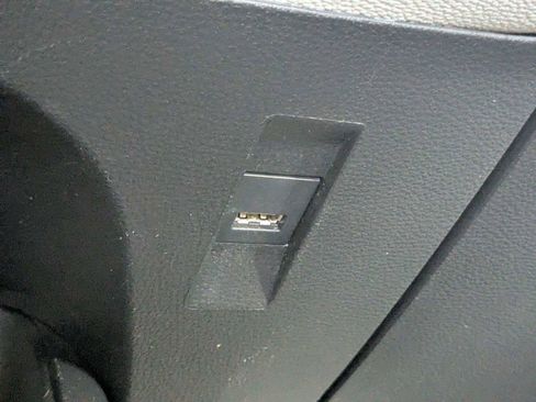 Used 2022 Toyota Corolla SE FWD image 23