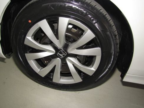 Certified 2023 Honda Civic LX image 25