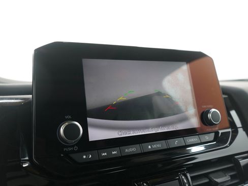 Used 2022 Nissan Pathfinder SV w/ SV Premium Package image 29