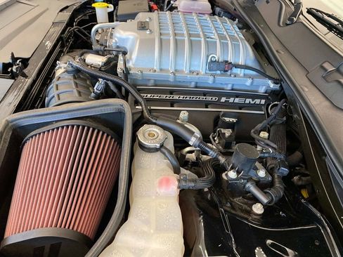 Used 2023 Dodge Challenger SRT Hellcat RWD image 31