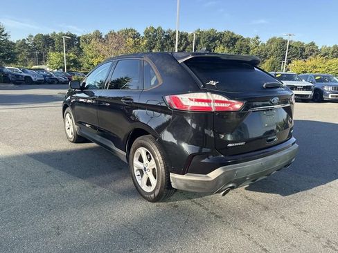 Used 2020 Ford Edge SE FWD image 7