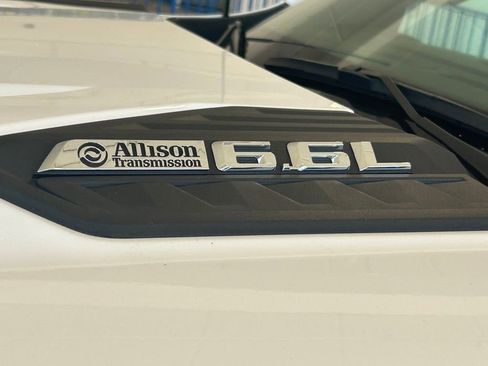 Used 2024 Chevrolet Silverado 2500 LT image 18