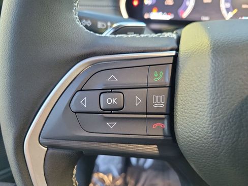 New 2025 Jeep Grand Cherokee L Altitude image 5