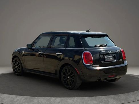 Used 2016 MINI Cooper 4-Door Hardtop image 5