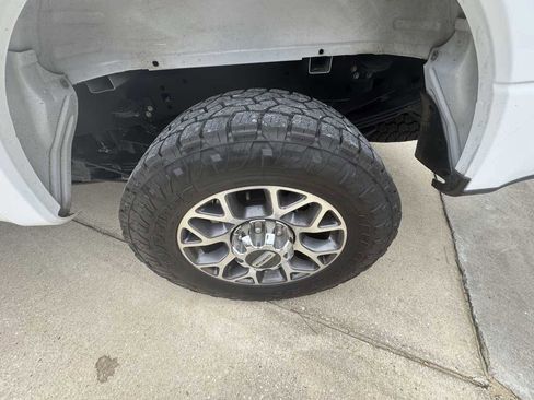 Used 2022 Ford F350 Lariat w/ Lariat Ultimate Package image 36