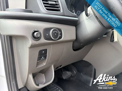 Used 2023 Ford Transit 350 XLT RWD image 15