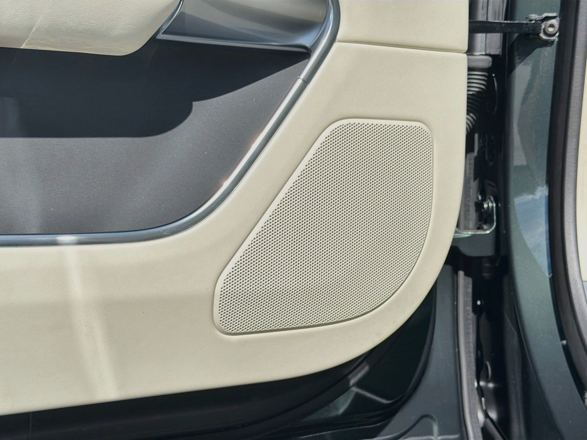 New 2026 Land Rover Range Rover SE AWD/4WD image 25