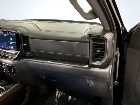 Used 2024 Chevrolet Silverado 1500 RST w/ Redline Edition image 17