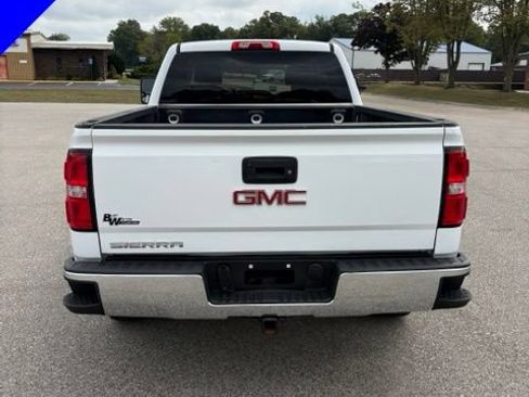 Used 2018 GMC Sierra 1500 4x4 Crew Cab w/ Sierra Appearance Package image 5