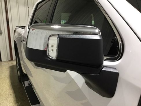 New 2025 GMC Sierra 1500 SLT w/ SLT Premium Package image 28