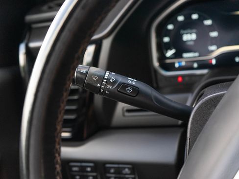 Used 2023 GMC Sierra 1500 AT4 AWD/4WD image 25