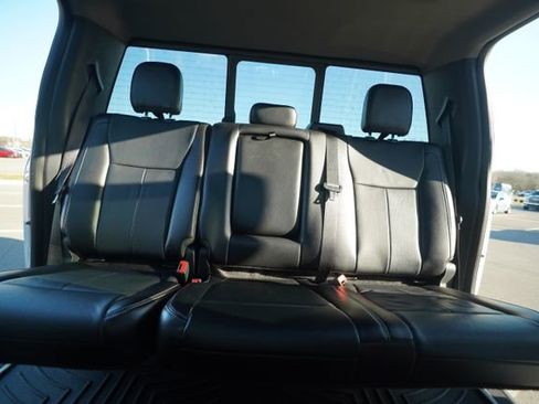 Used 2018 Ford F150 Lariat image 31