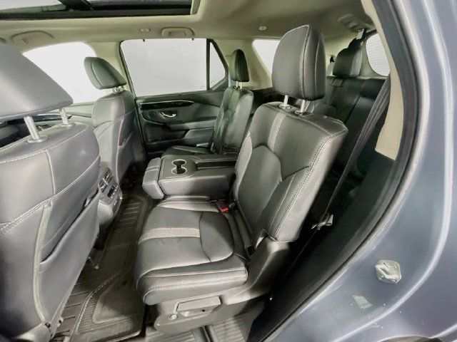 Used 2025 Honda Pilot Touring image 26