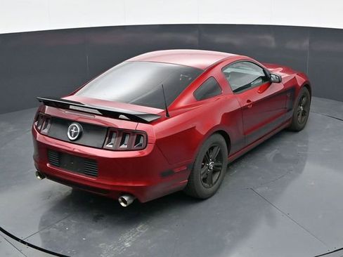 Used 2014 Ford Mustang Coupe RWD image 29