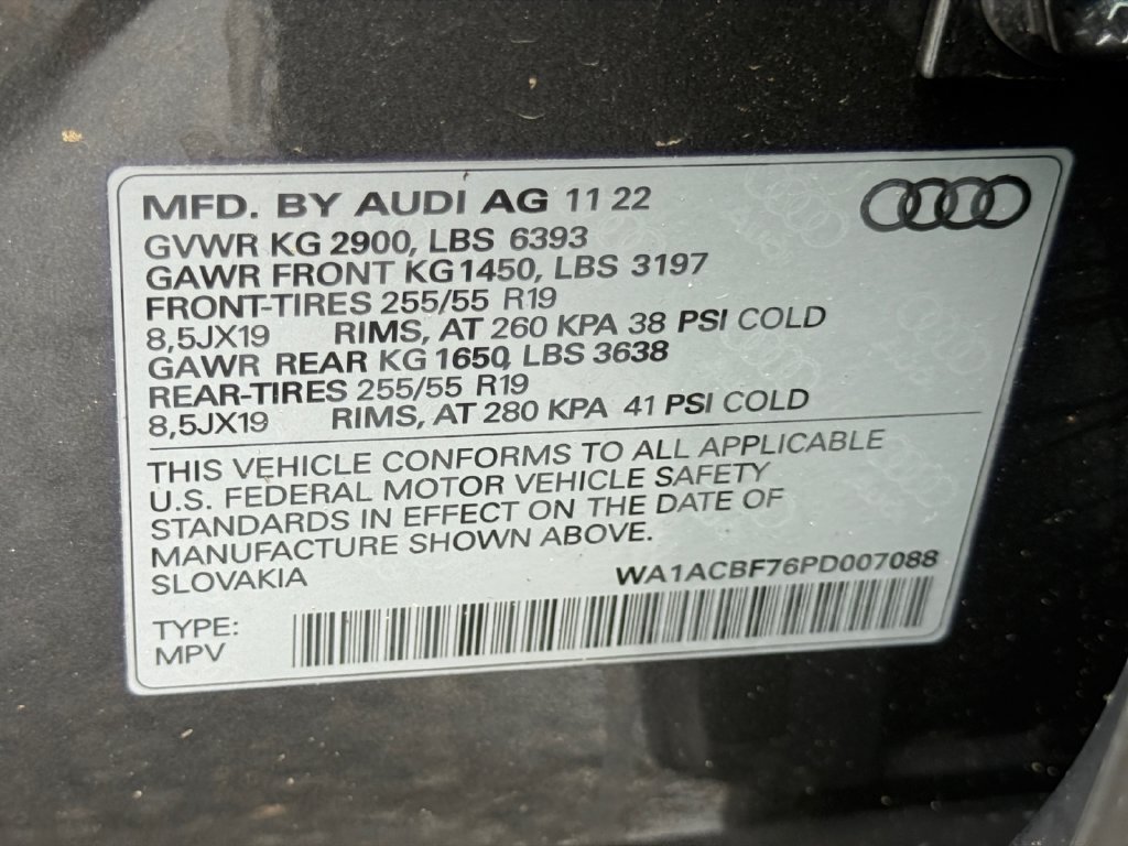 Used 2023 Audi Q7 2.0T Premium w/ Convenience Package AWD/4WD image 29