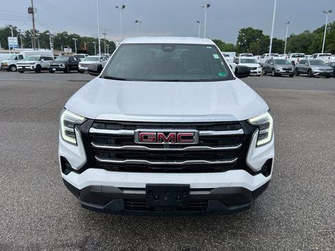 Used 2026 GMC Terrain Elevation AWD/4WD image 2