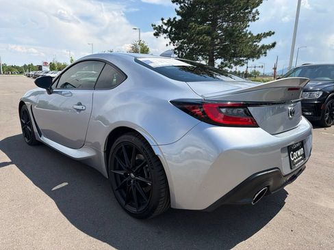 Used 2025 Toyota GR86 Premium w/ ALL Weather Mat Package (TMS) RWD image 5