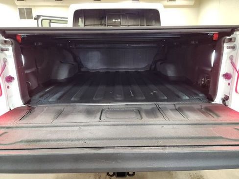 Used 2022 Jeep Gladiator Rubicon w/ LED Lighting Group image 27