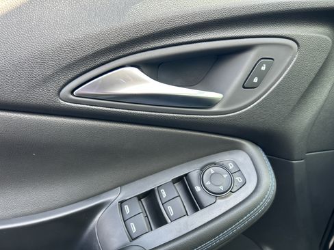 New 2026 Buick Encore GX Sport Touring w/ Advanced Technology Package AWD/4WD image 19