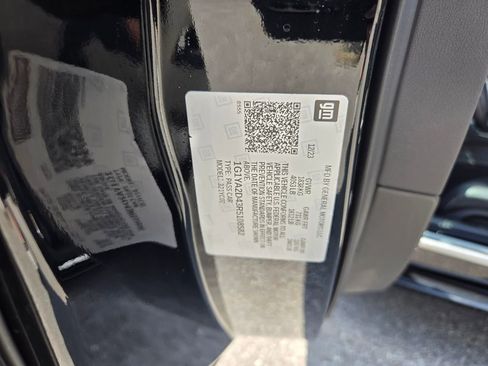 Used 2024 Chevrolet Corvette Stingray Coupe w/ Z51 Performance Package image 20