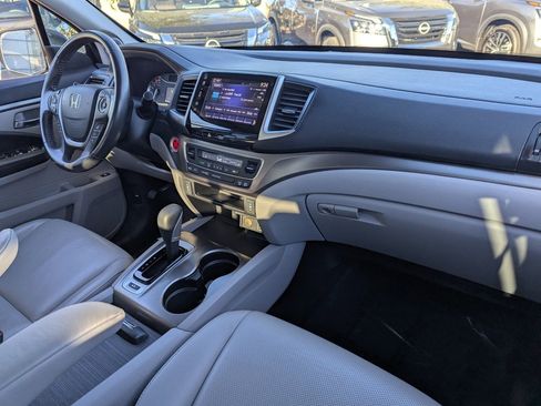 Used 2019 Honda Ridgeline RTL-T image 13