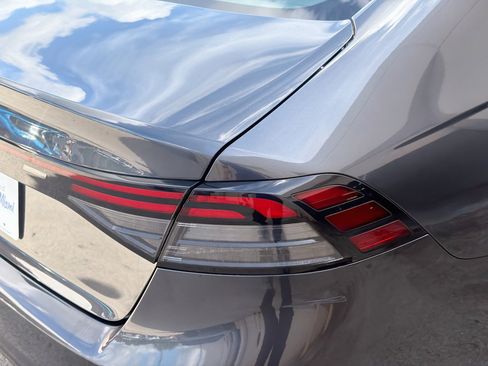 Certified 2023 Honda Accord EX image 26