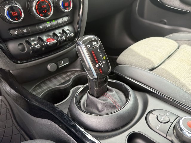 Used 2020 MINI Cooper Clubman S w/ Premium Package FWD image 29