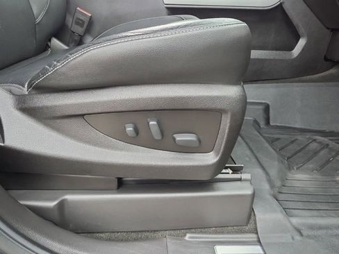 Certified 2018 Chevrolet Silverado 1500 LTZ Z71 w/ LTZ Plus Package AWD/4WD image 29