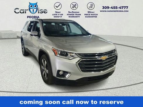 Used 2019 Chevrolet Traverse LT w/ LT Premium Package AWD/4WD image 1