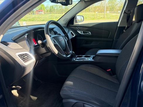 Used 2017 GMC Terrain SLE image 4