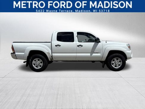 Used 2013 Toyota Tacoma 4x4 Double Cab w/ SR5 Pkg image 1