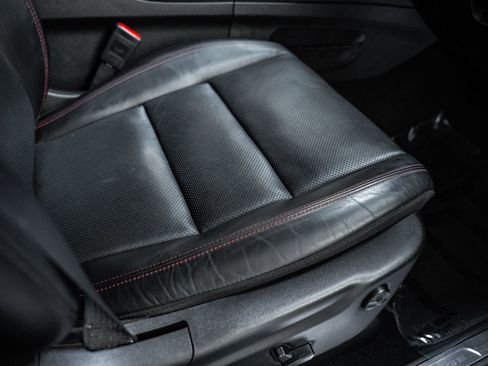 Used 2025 Dodge Durango GT AWD/4WD image 36