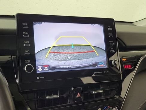 Used 2024 Toyota Camry SE w/ Cold Weather Package FWD image 30