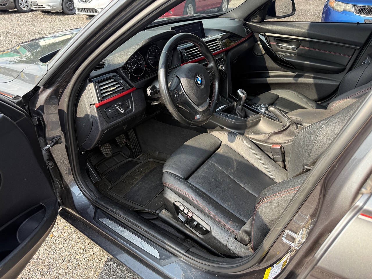 Used 2012 BMW 328i Sedan RWD image 14