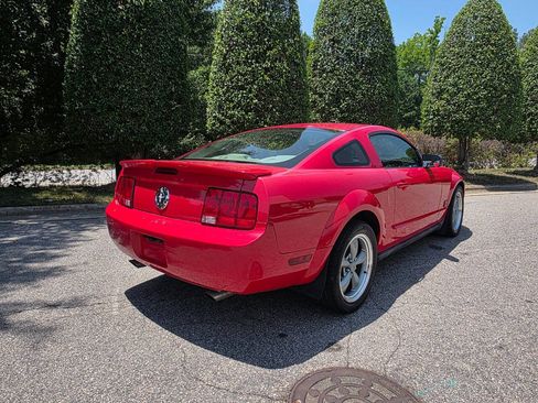 Used 2007 Ford Mustang Coupe RWD image 5